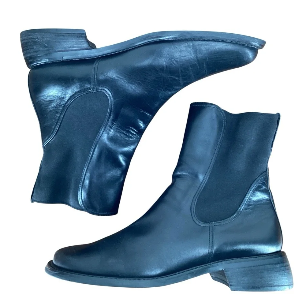 Donald J Pliner Chelsea Autumn style Boots Men's US 9 M Black‎ Leather